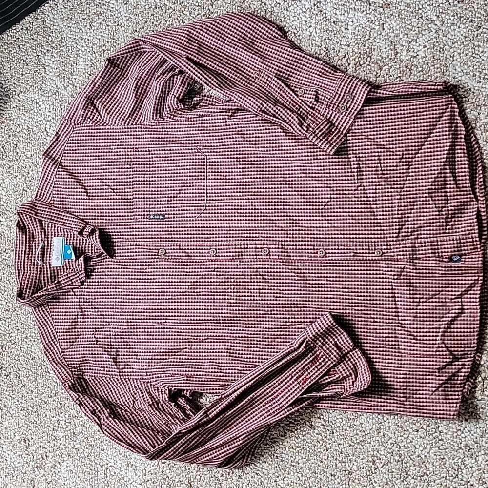 Columbia Men's Red & Black Plaid Button-Down Shirt - 2XLT
